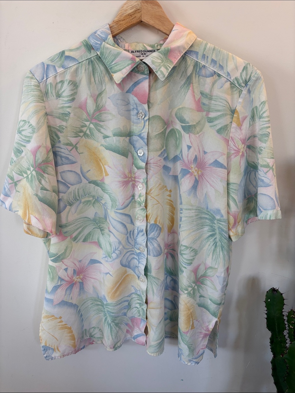 Alfred Dunner Pastel Tropical Floral Button-Front Shirt